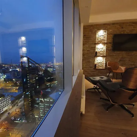 아파트 Skyview - Breathtaking Views From Bed And From Jacuzzi. Center Skyscraper Upper Floors 탈린