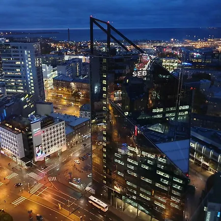 Skyview - Breathtaking Views From Bed And From Jacuzzi. Center Skyscraper Upper Floors Korter *